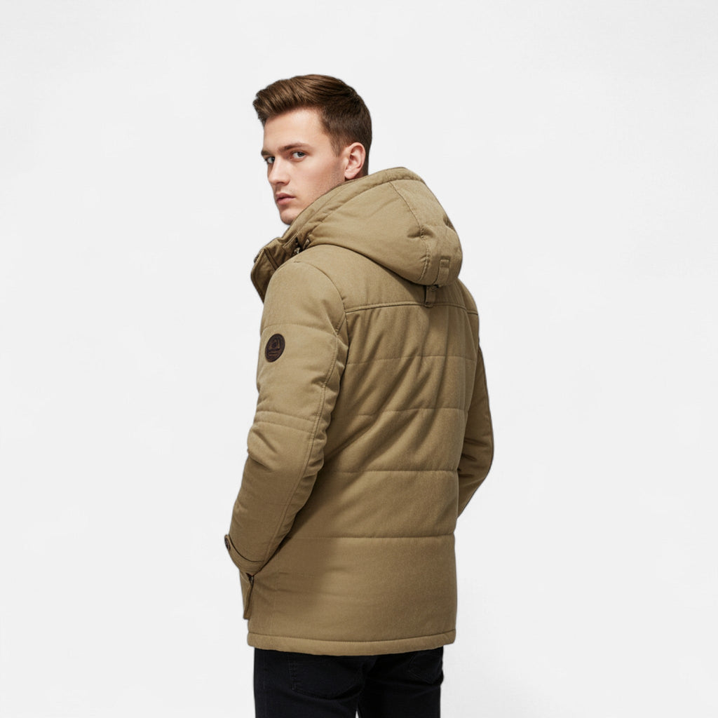 Javier | Parka Acolchada con Capucha para Hombre en Invierno 3