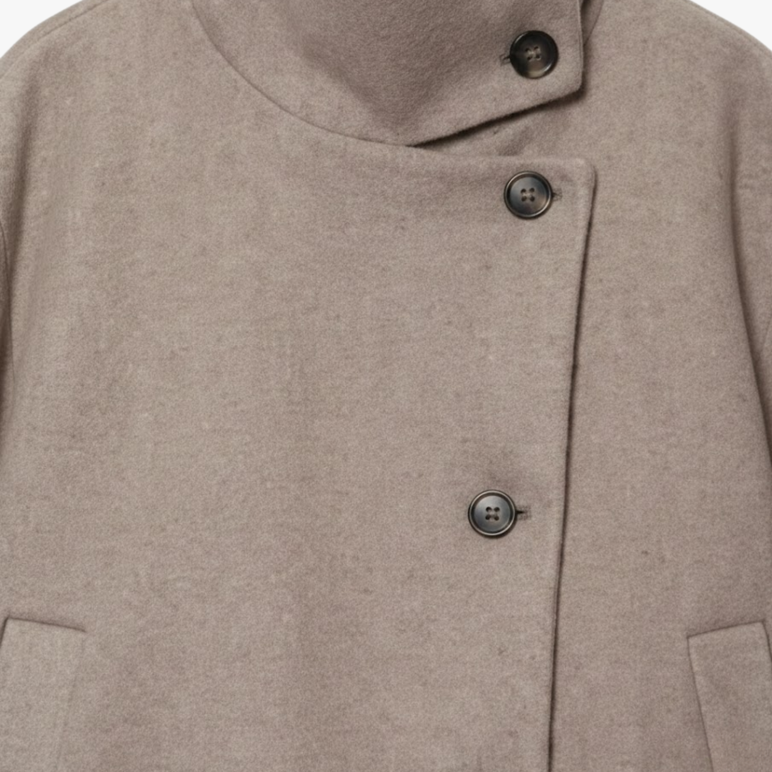 Lucía | Abrigo de Invierno Holgado para Mujer con Cuello Alto y Hebilla 5