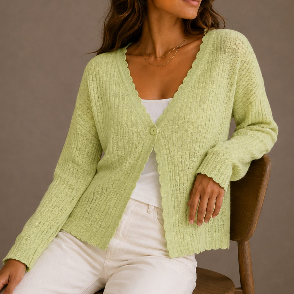 Adalina | Chaqueta punto mujer cuello pico con bordes festoneados - Noa Lagos