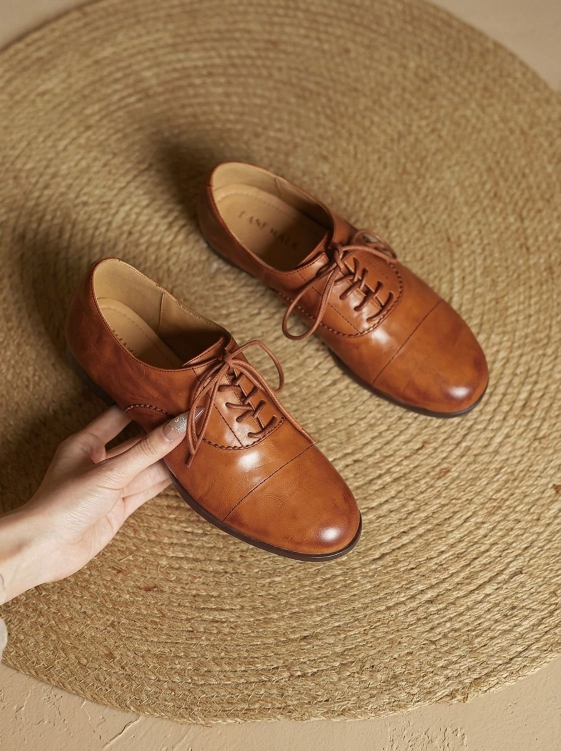 Suela de goma antideslizante de los zapatos oxford Adela