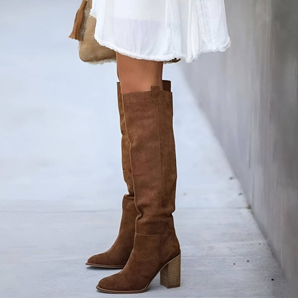 Botas altas hasta la rodilla vistas de frente