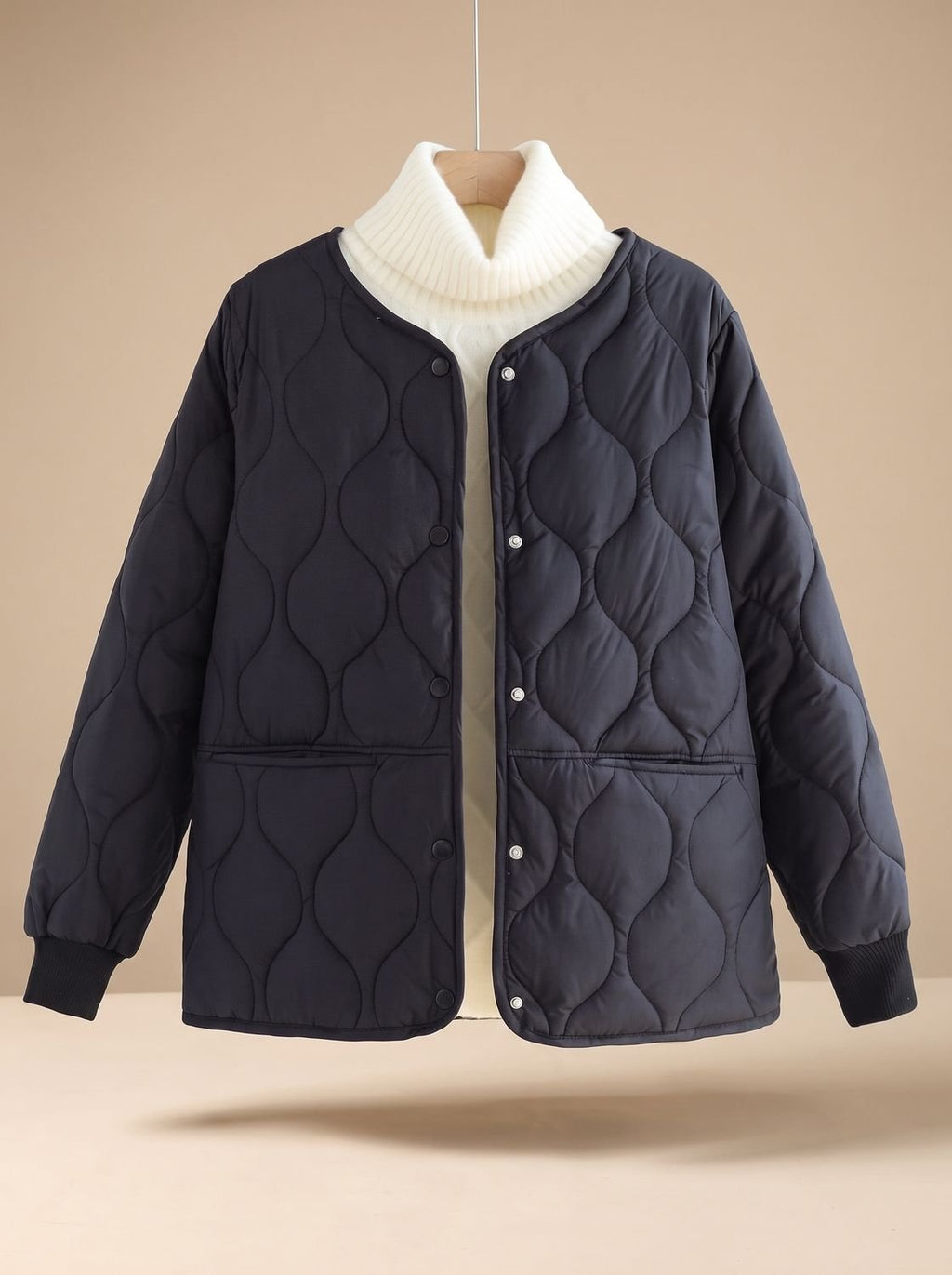 Chaqueta acolchada de algodón para mujer con cuello en V y botones a presión