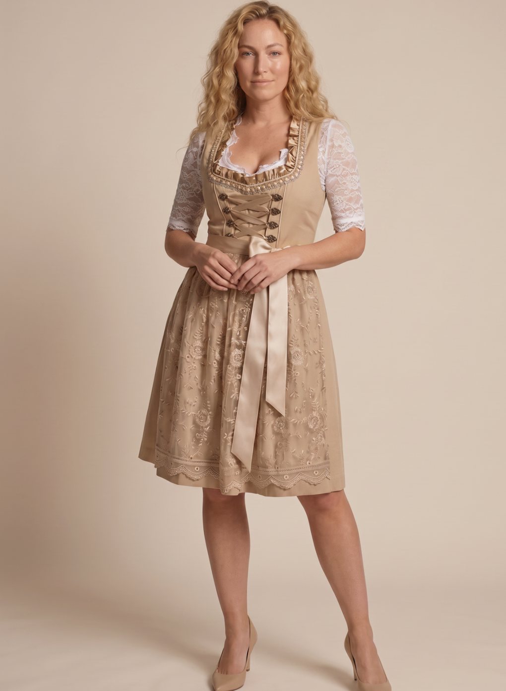 Mujer con vestido dirndl tradicional Herta de corsé con cordones y delantal bordado floral