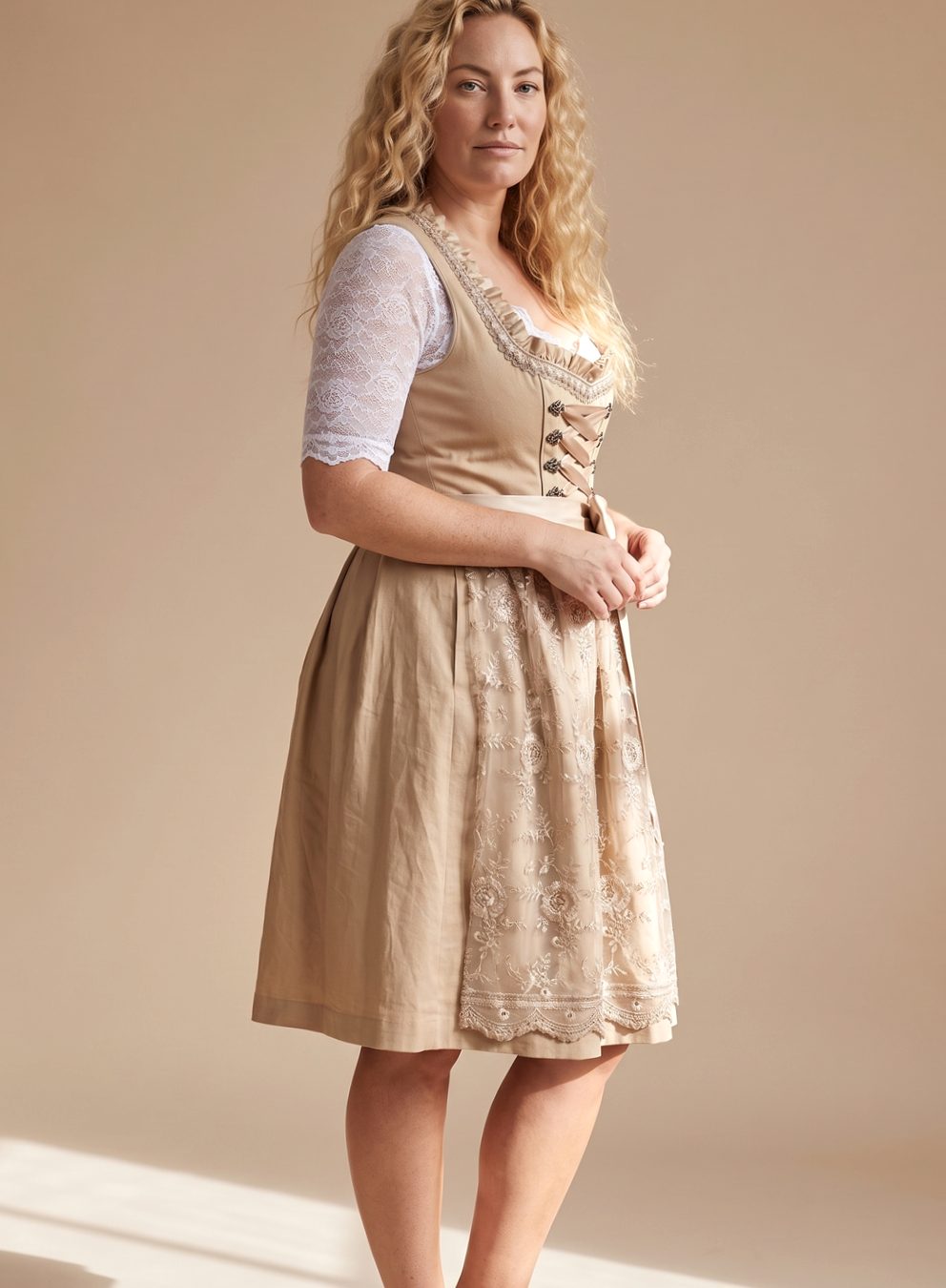 Vestido dirndl Herta de largo hasta la rodilla, ideal para Oktoberfest y fiestas temáticas