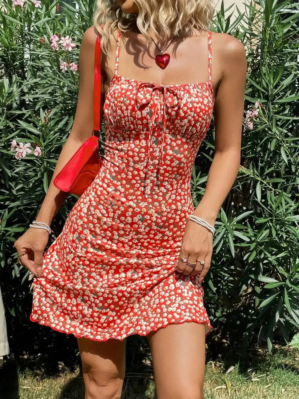 Isabella | Minivestido Floral con Tirantes Ajustables para Mujer - Noa Lagos