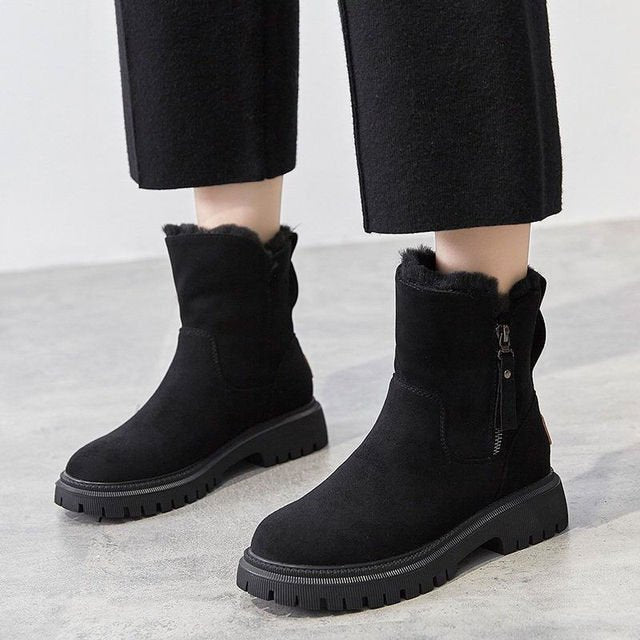 Botas de invierno Nórdika para mujer, vista frontal en color negro