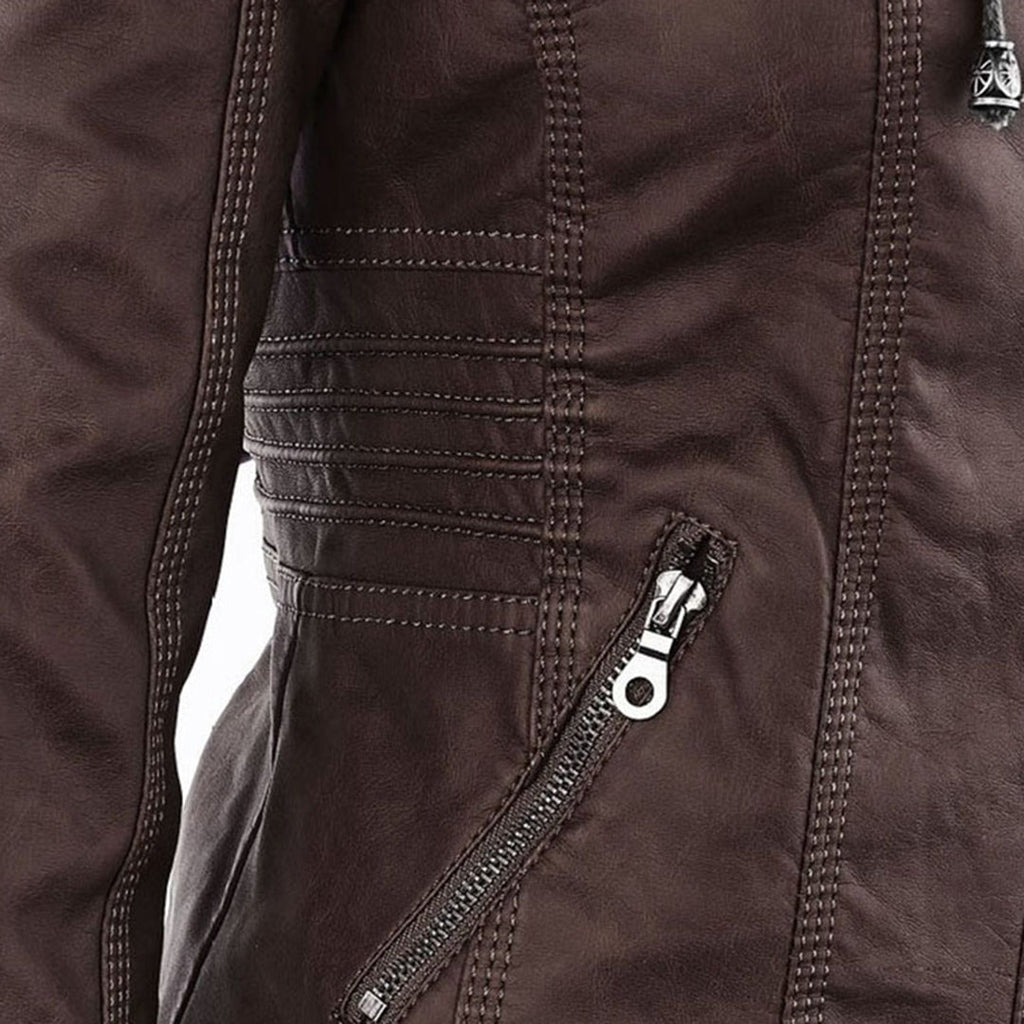 Chaqueta de cuero Aurora doblada mostrando textura del material