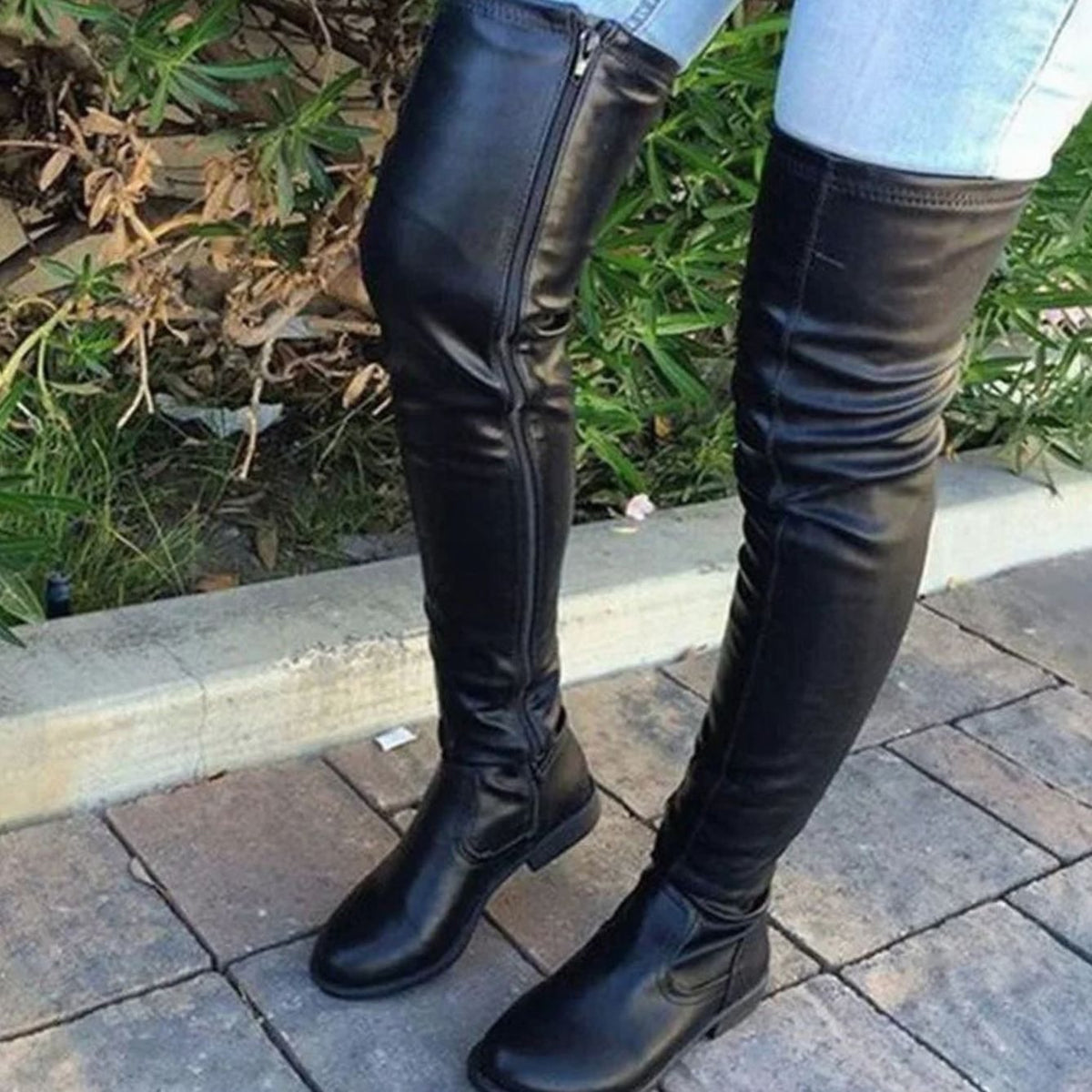 Botas altas de mujer por encima de la rodilla con tacón grueso y cremallera lateral