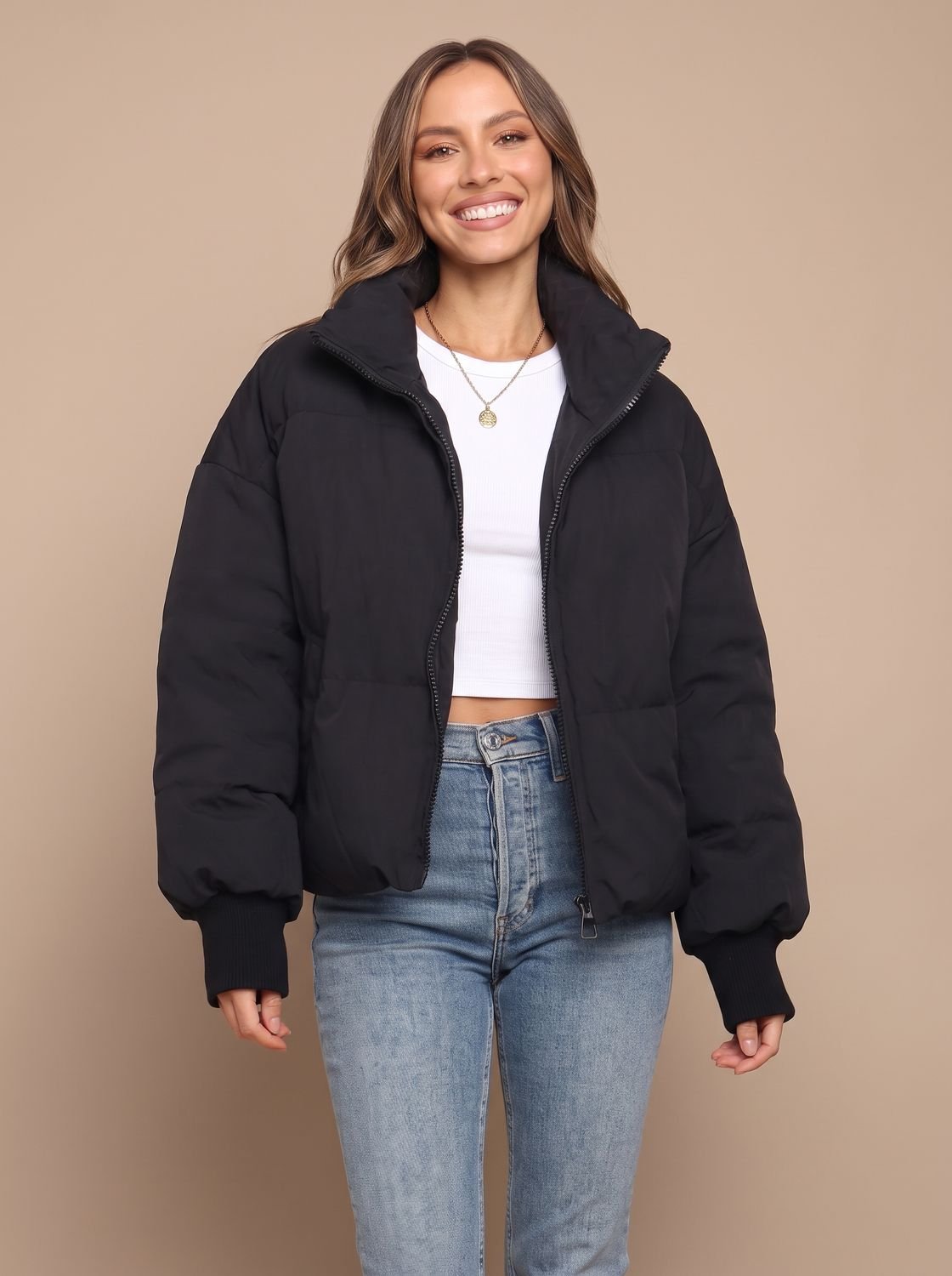 Puños de canalé de la cazadora acolchada oversize femenina