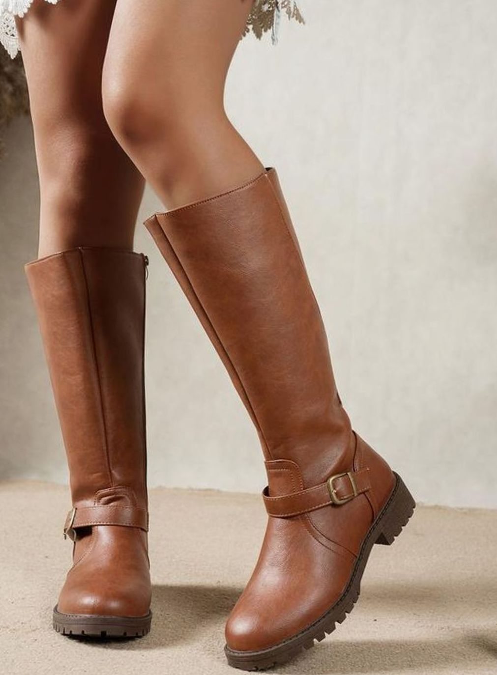 Botas altas de mujer con hebilla lateral y tacón grueso, estilo ecuestre