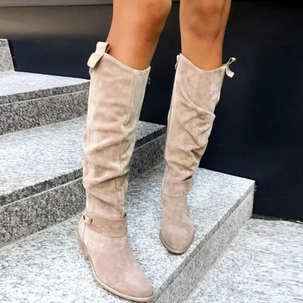 Botas altas de ante en tono marrón para uso diario