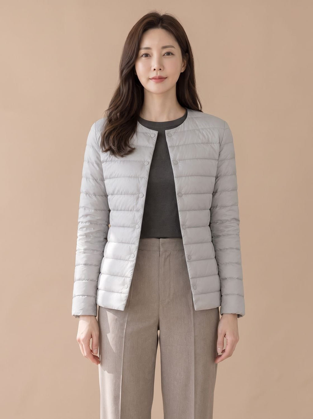 Plumífero acolchado en distintos colores disponibles para mujer