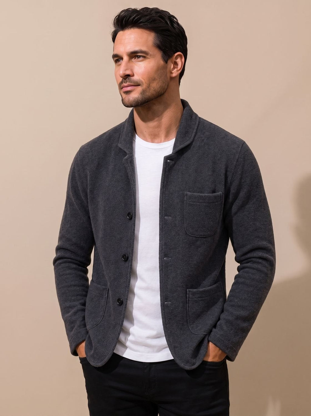 Bolsillo de pecho y de cadera del cárdigan de punto slim fit