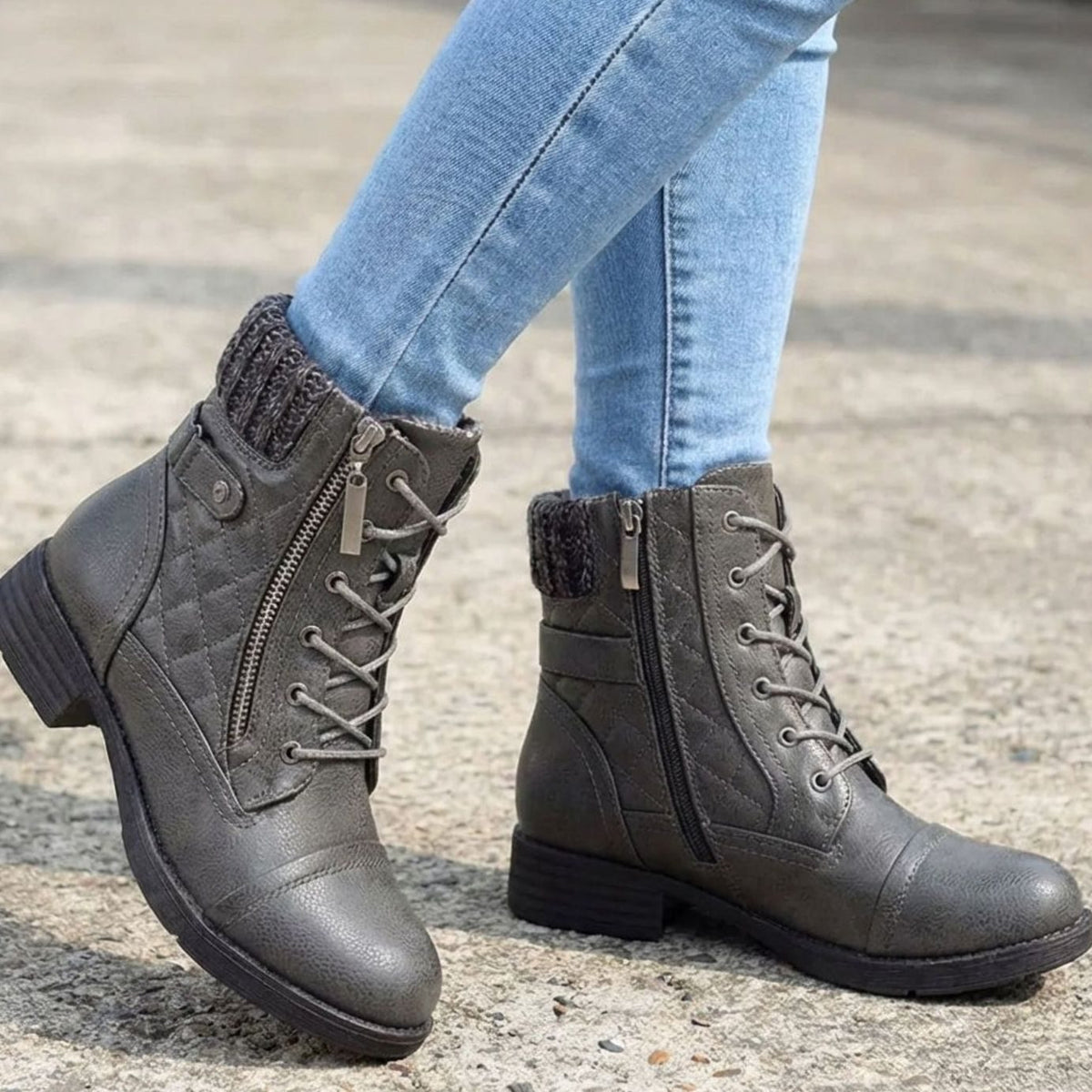 Botines acolchados de mujer combinados con vaqueros